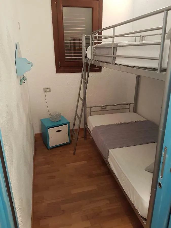Apartment Appartamento Bilocale Mansardato Con Terrazza Villasimius